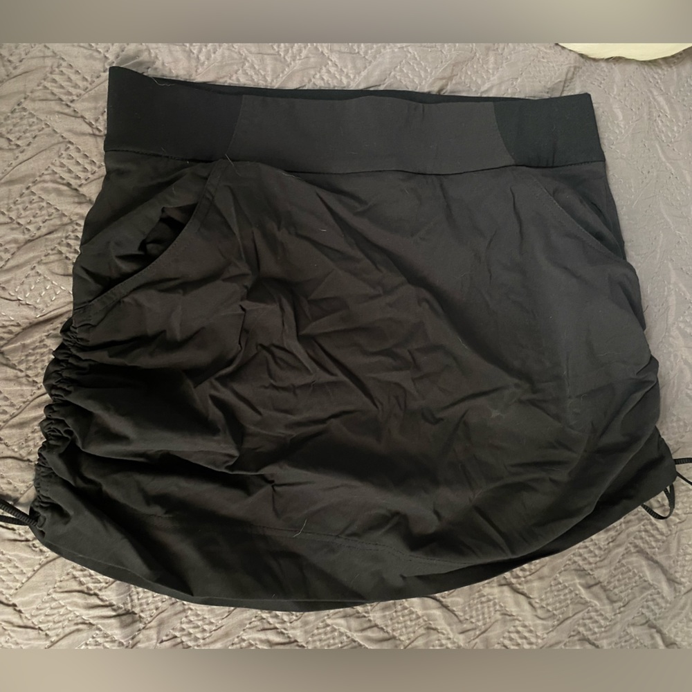 Columbia synch skirt